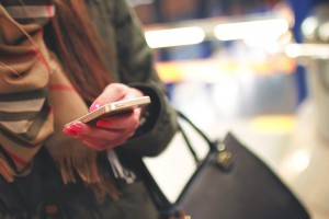 iphone-926235_960_720